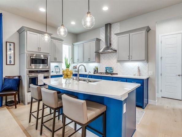 8277  Laflin Lane , Dallas Texas 75231