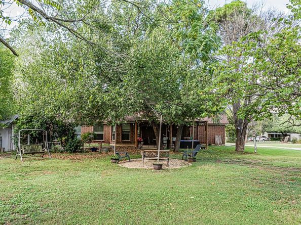 800  Stella Mae Drive , Fort Worth Texas 76028