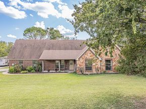 800  Stella Mae Drive , Fort Worth Texas 76028