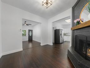 1811  Denver Avenue , Fort Worth Texas 76164