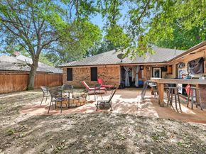 1533  Gunnison Trail , Lewisville Texas 75077