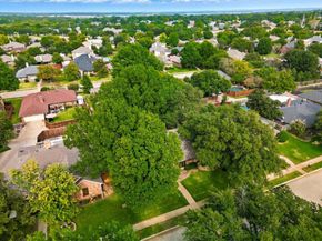 1533  Gunnison Trail , Lewisville Texas 75077