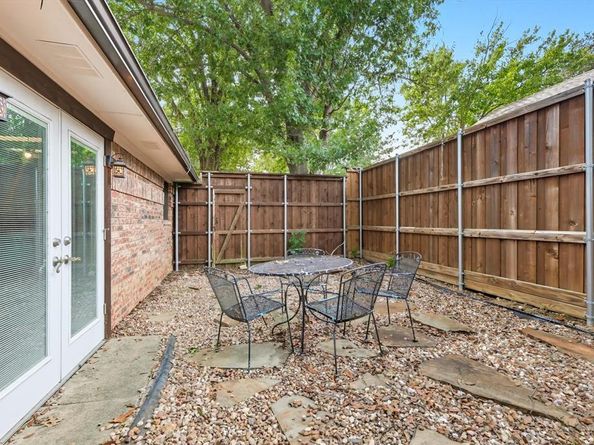 1533  Gunnison Trail , Lewisville Texas 75077