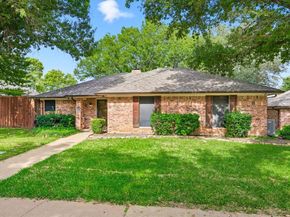 1533  Gunnison Trail , Lewisville Texas 75077