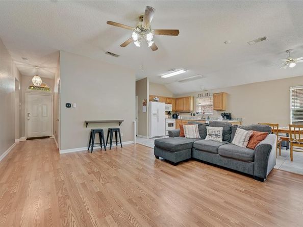 717  Mill Branch Drive , Garland Texas 75040