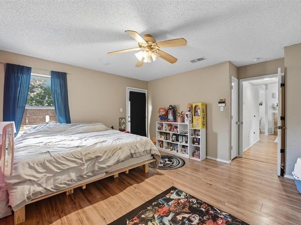 3805  Malibu Sun Drive , Fort Worth Texas 76137