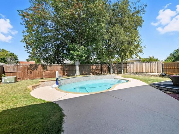 3805  Malibu Sun Drive , Fort Worth Texas 76137