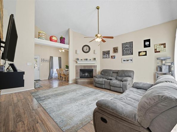 3805  Malibu Sun Drive , Fort Worth Texas 76137