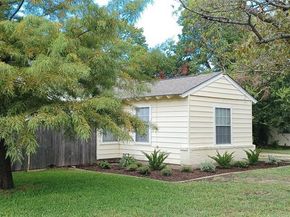 1109  Parkway Drive , Garland Texas 75040