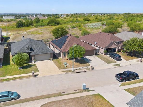 2424  Wakecrest Drive , Fort Worth Texas 76108