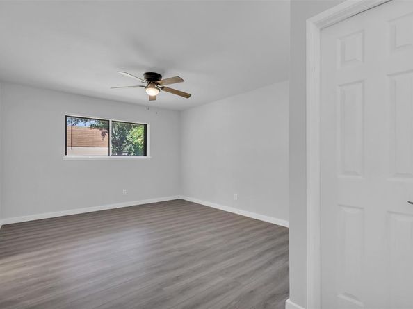 710  Country Lane , Grand Prairie Texas 75052