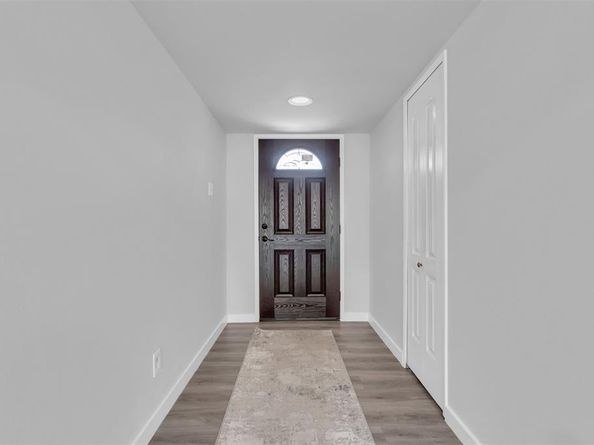 710  Country Lane , Grand Prairie Texas 75052