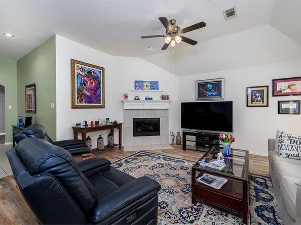 7046  Panavision Trail , Dallas Texas 75249