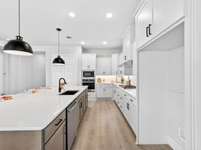 2079  Pine Grove Lane , Arlington Texas 76005