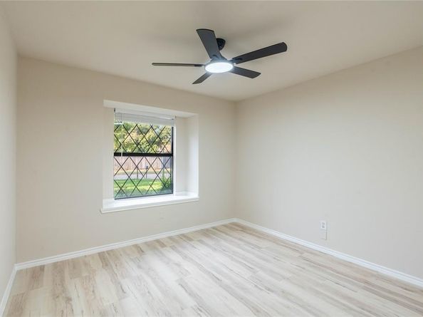 2422  Sword Drive , Garland Texas 75044