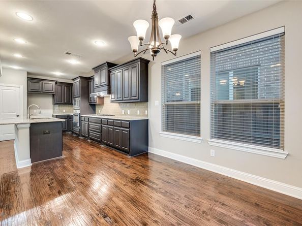 6142  Hollywood Drive , Irving Texas 75039