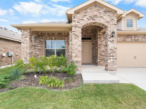 9621  Cherryville Road , Fort Worth Texas 76108