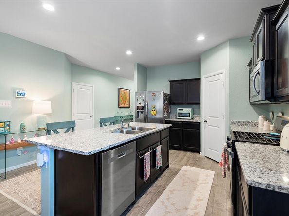 9621  Cherryville Road , Fort Worth Texas 76108