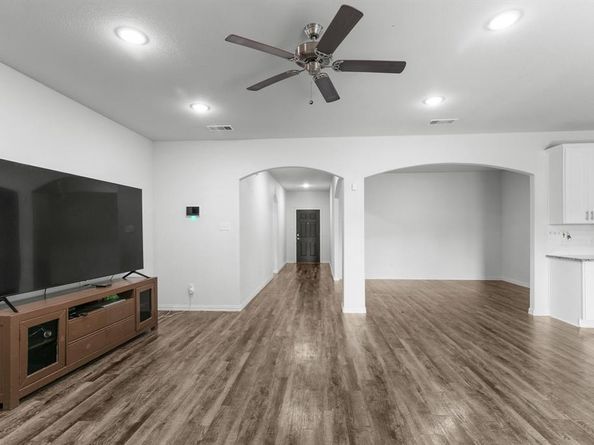 14580  Gully Place , Dallas Texas 75253
