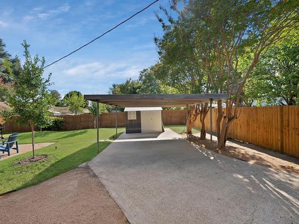 12135  Oberlin Drive , Dallas Texas 75243