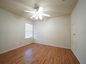 5700  Roundup Trail , Arlington Texas 76017