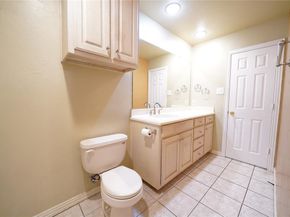 5700  Roundup Trail , Arlington Texas 76017