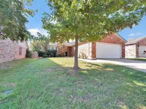 545  Winbridge Lane , Fort Worth Texas 76052