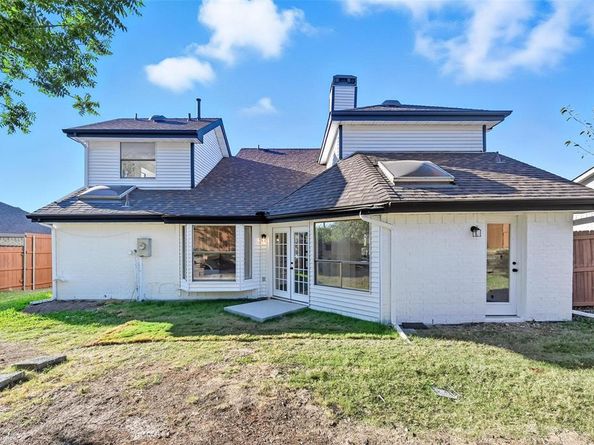 2025  Sancerre Lane , Carrollton Texas 75007