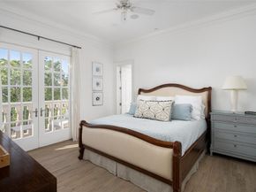2908  Hood Street , Dallas Texas 75219