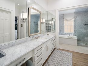 2908  Hood Street , Dallas Texas 75219