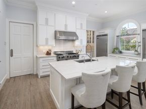 2908  Hood Street , Dallas Texas 75219