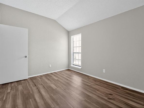 904  Breckenridge Drive , DeSoto Texas 75115