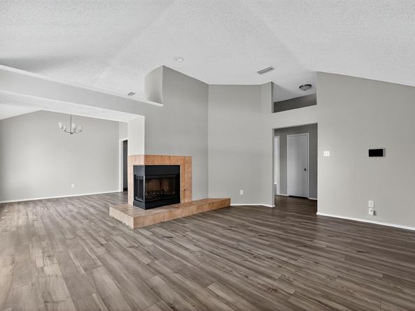 904  Breckenridge Drive , DeSoto Texas 75115