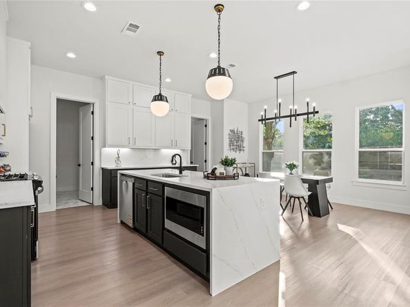 2219 W Lovers Lane , Dallas Texas 75235