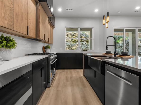 912  Brookwood Drive , Dallas Texas 75224