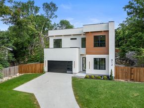 912  Brookwood Drive , Dallas Texas 75224