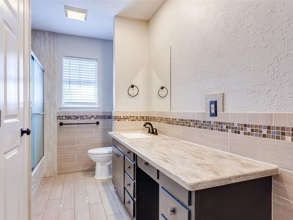 3609  WEDGHILL Way , Fort Worth Texas 76133