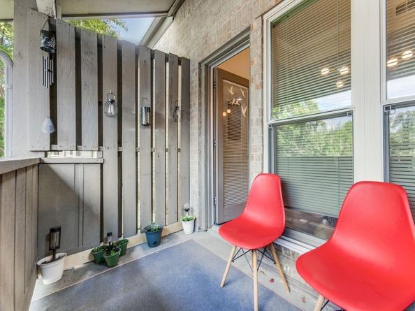 10436  High Hollows Drive  243, Dallas Texas 75230