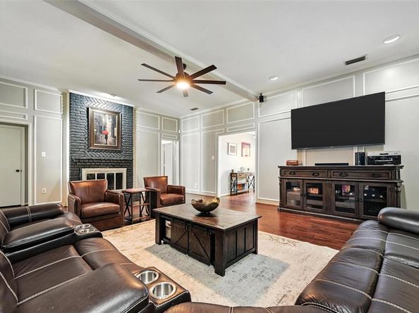 6031  White Rose Trail , Dallas Texas 75248
