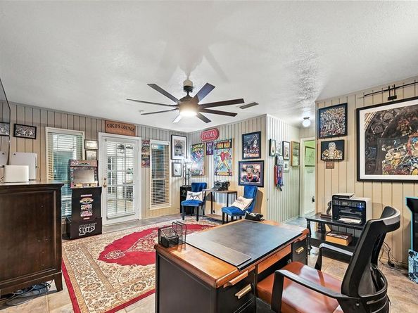 6031  White Rose Trail , Dallas Texas 75248