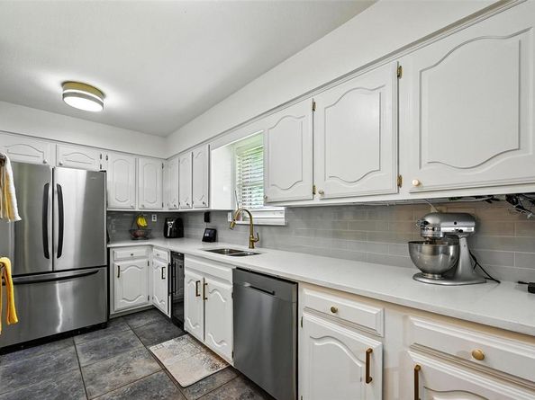 6031  White Rose Trail , Dallas Texas 75248