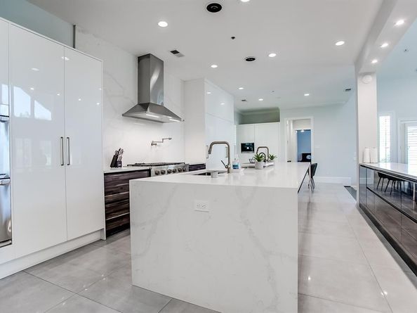 6319  Turner Way , Dallas Texas 75230