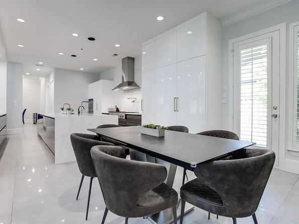 6319  Turner Way , Dallas Texas 75230