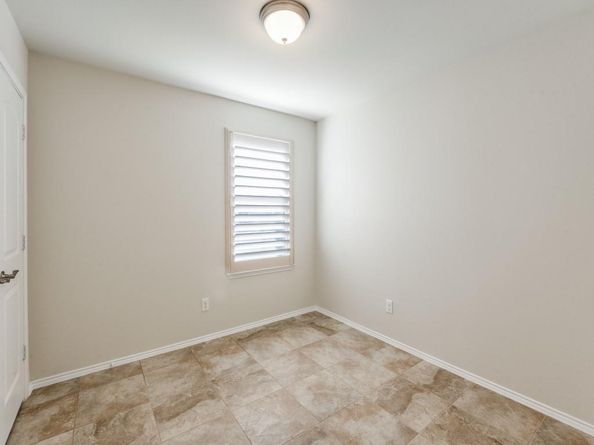3034  Lazy Rock Lane , Frisco Texas 75036