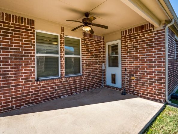 3034  Lazy Rock Lane , Frisco Texas 75036