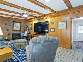 1012  Walnut Drive , Arlington Texas 76012