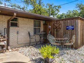 1012  Walnut Drive , Arlington Texas 76012