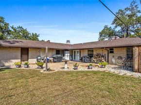 1012  Walnut Drive , Arlington Texas 76012