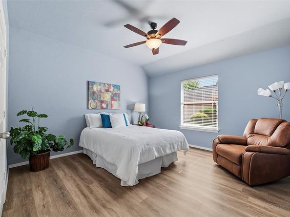 5005  Hopewell Drive , Garland Texas 75043