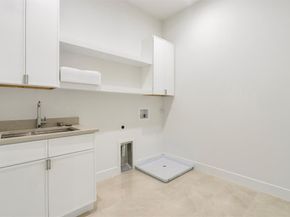 3813  Cortez Drive , Dallas Texas 75220